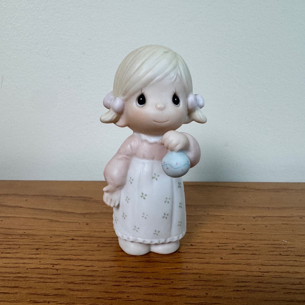 Precious Moments God Gave His Best Girl Holding Ornament Figurine 15806 1985